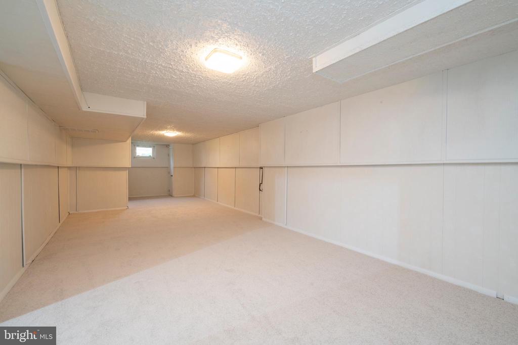 2505 Harwood Rd