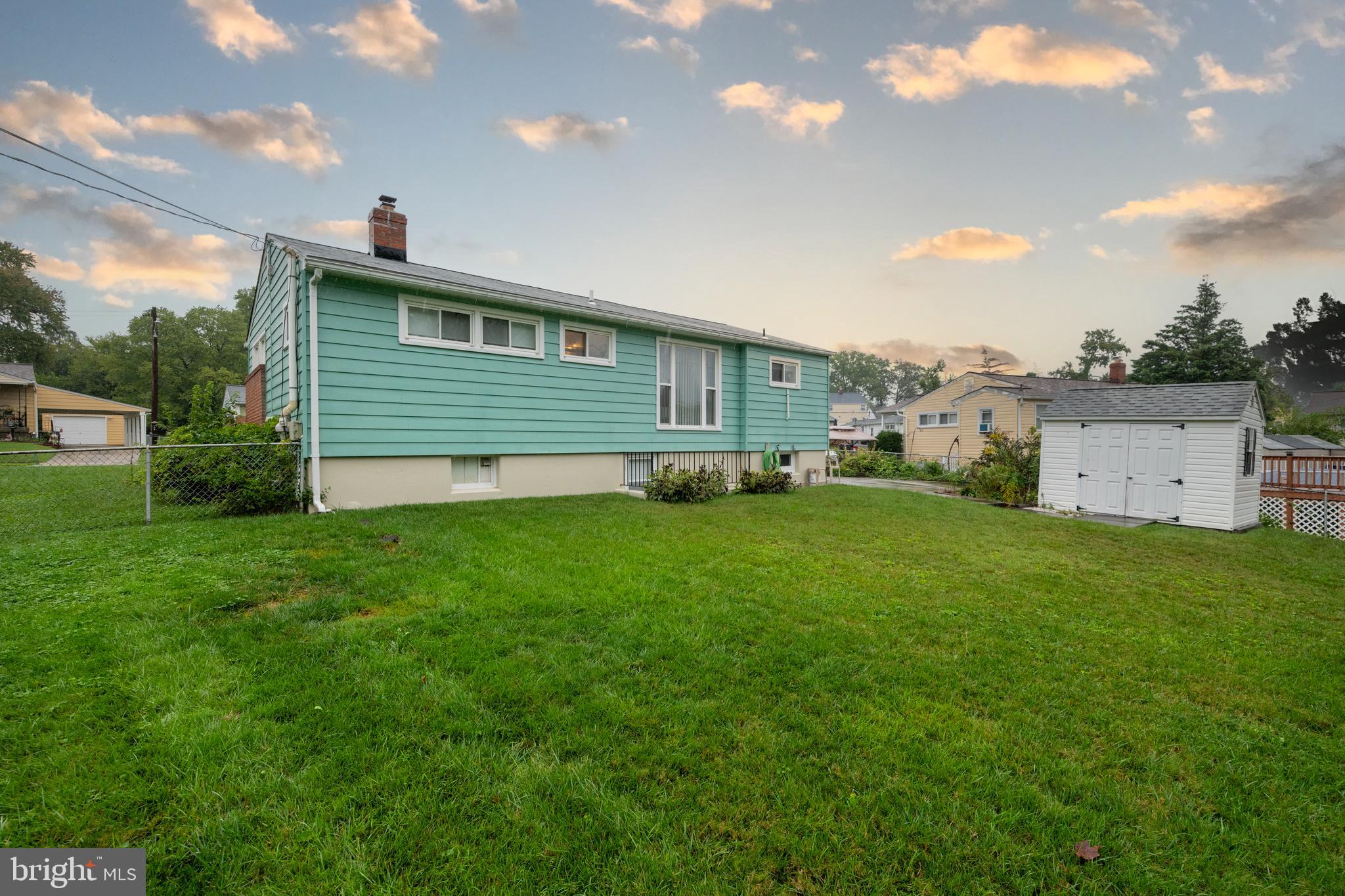 2505 Harwood Rd