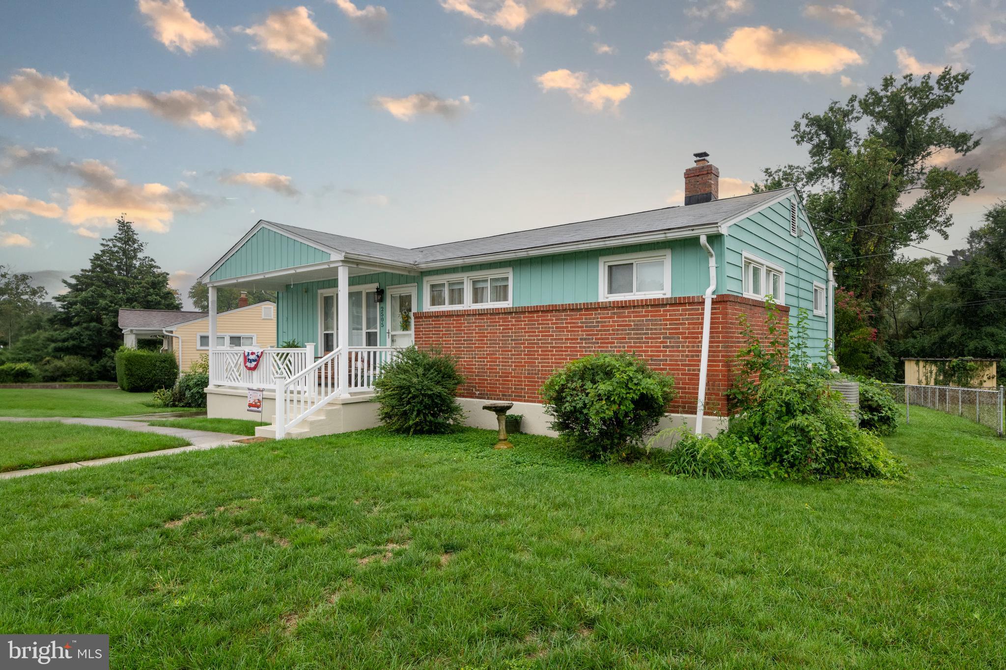 2505 Harwood Rd
