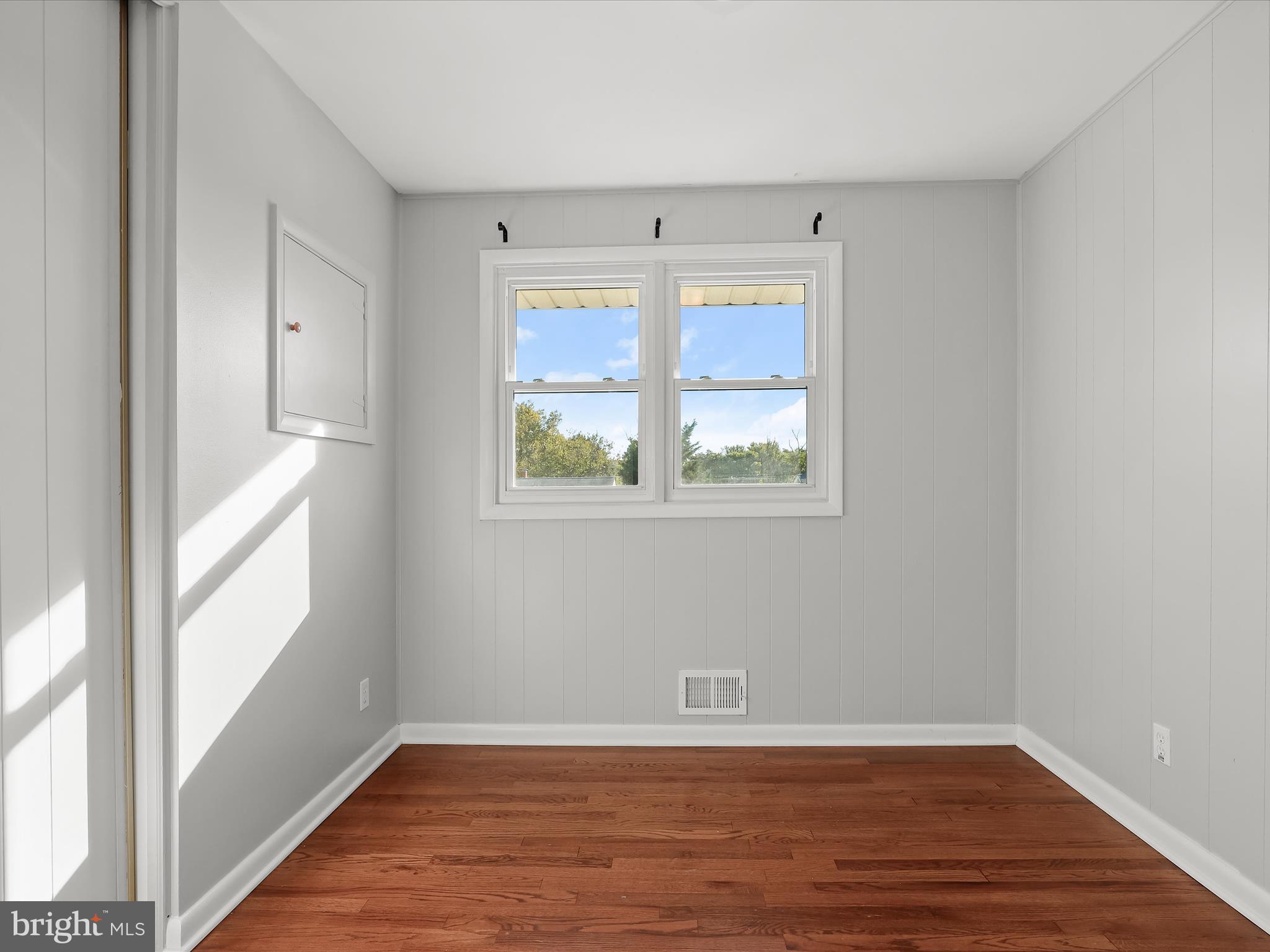 3407 Upton Rd