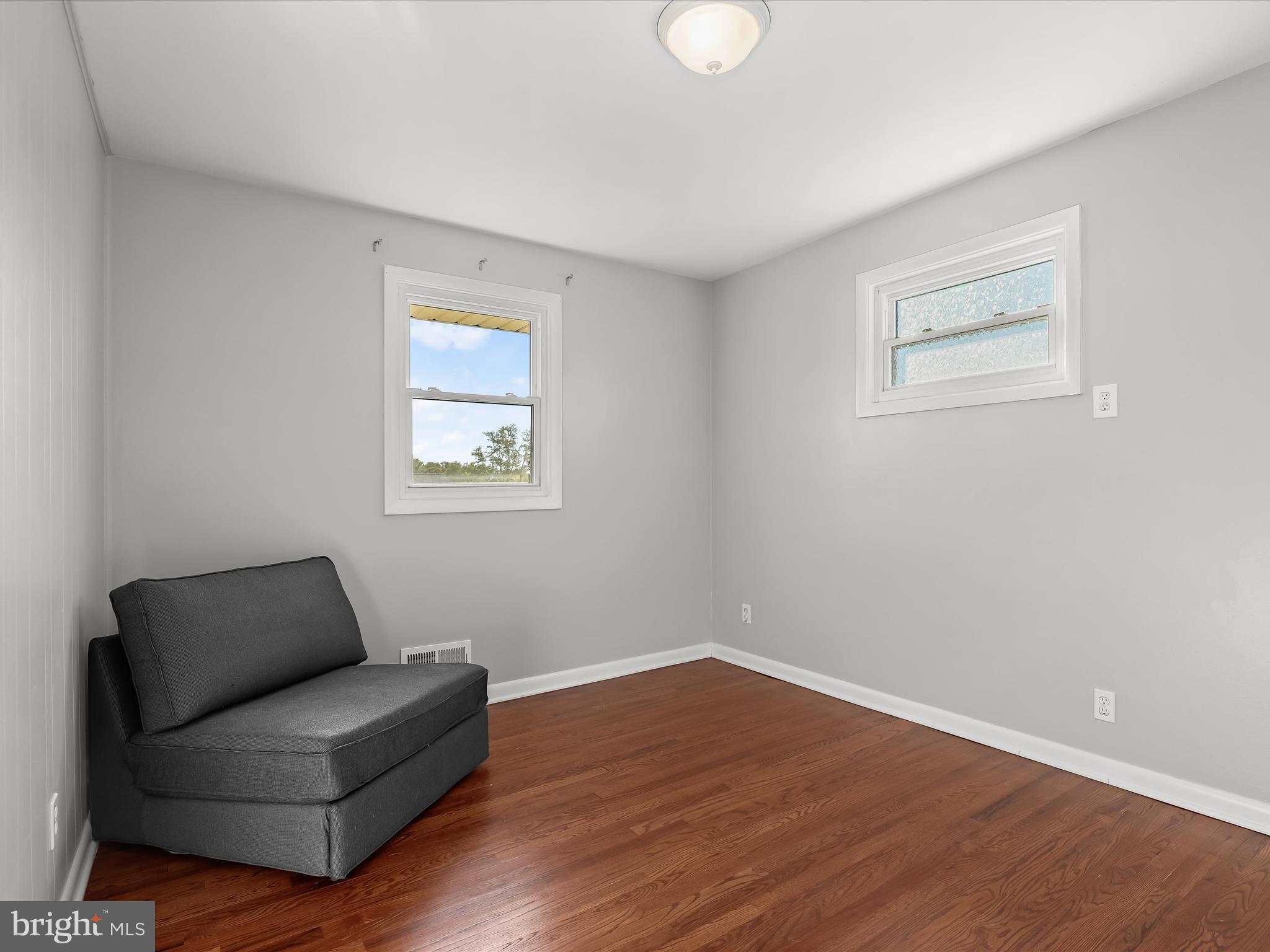 3407 Upton Rd