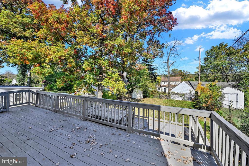 44 OAKWAY RD