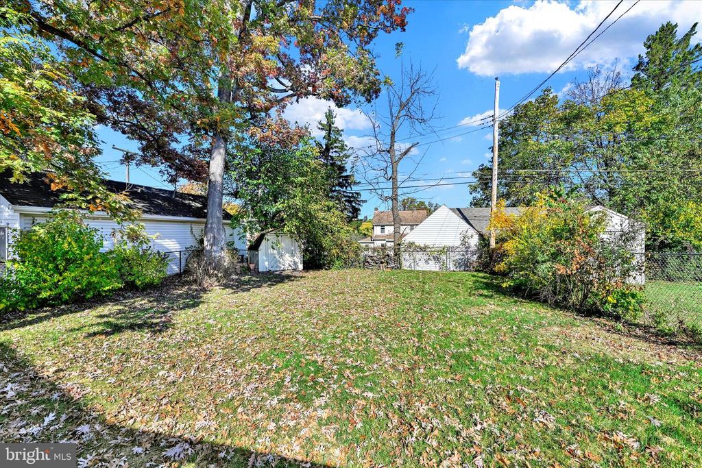 44 OAKWAY RD