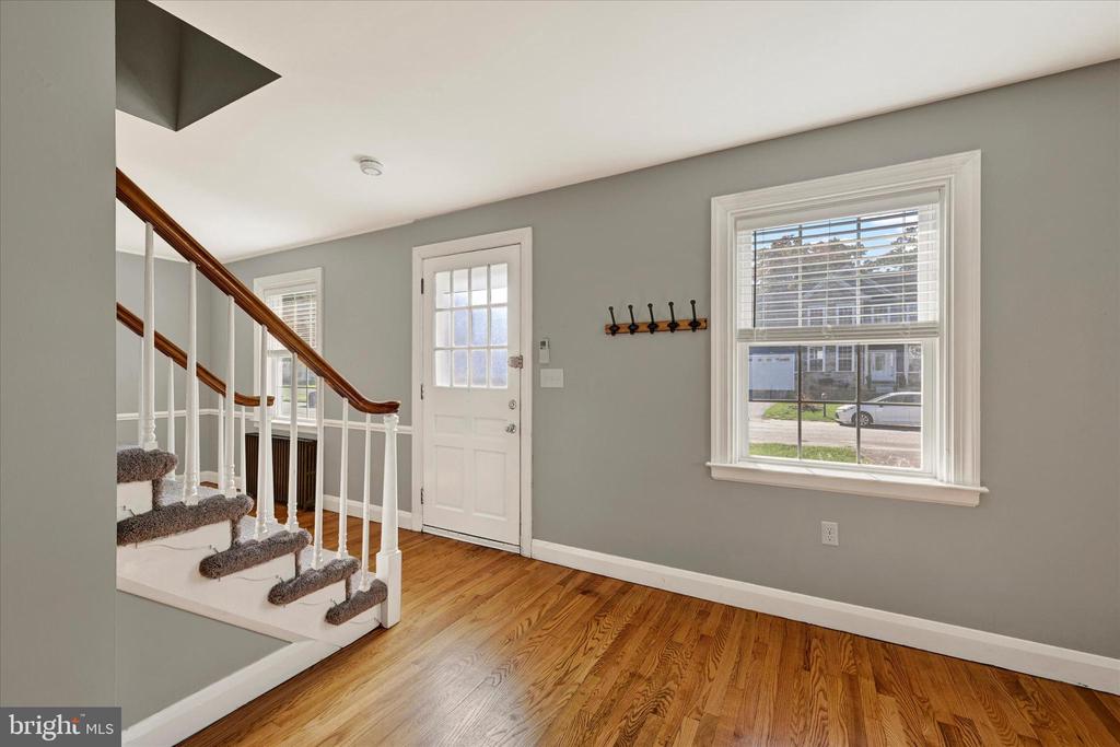 44 OAKWAY RD