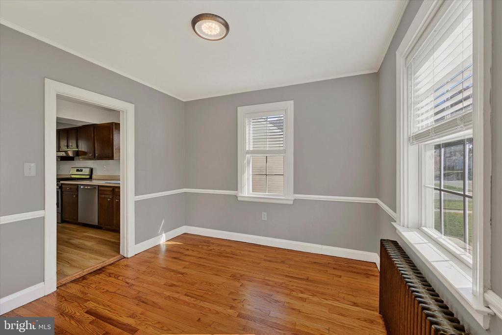 44 OAKWAY RD