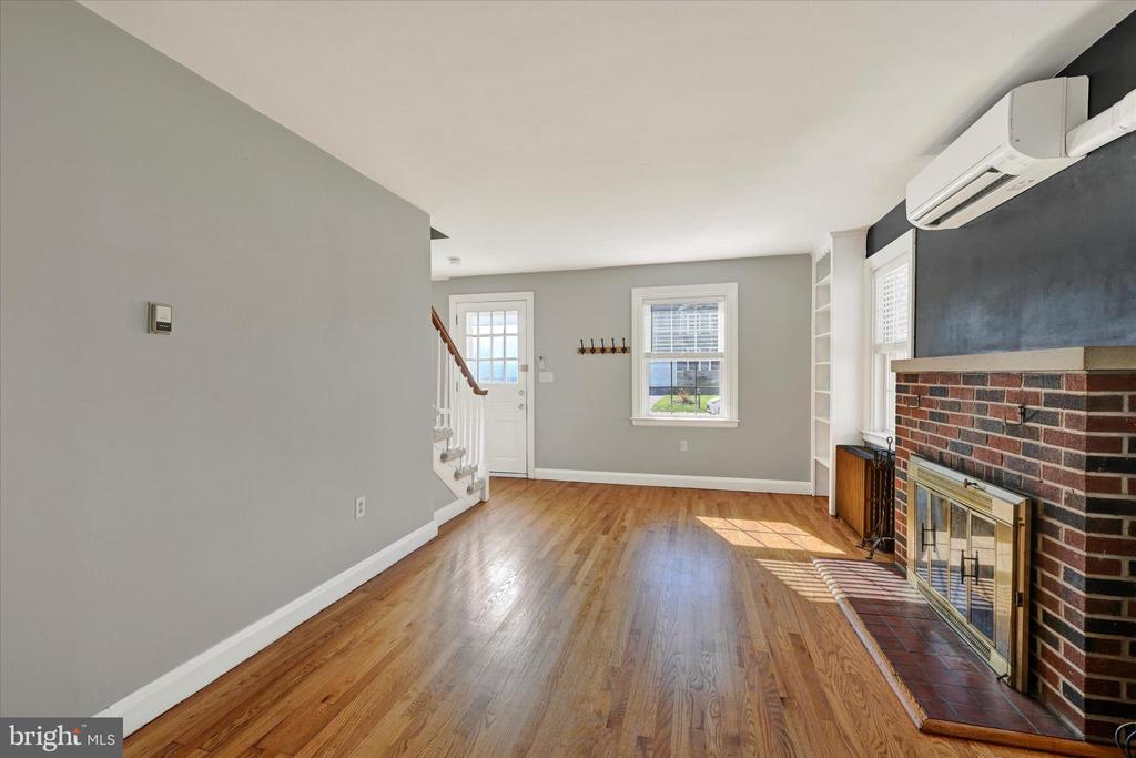 44 OAKWAY RD