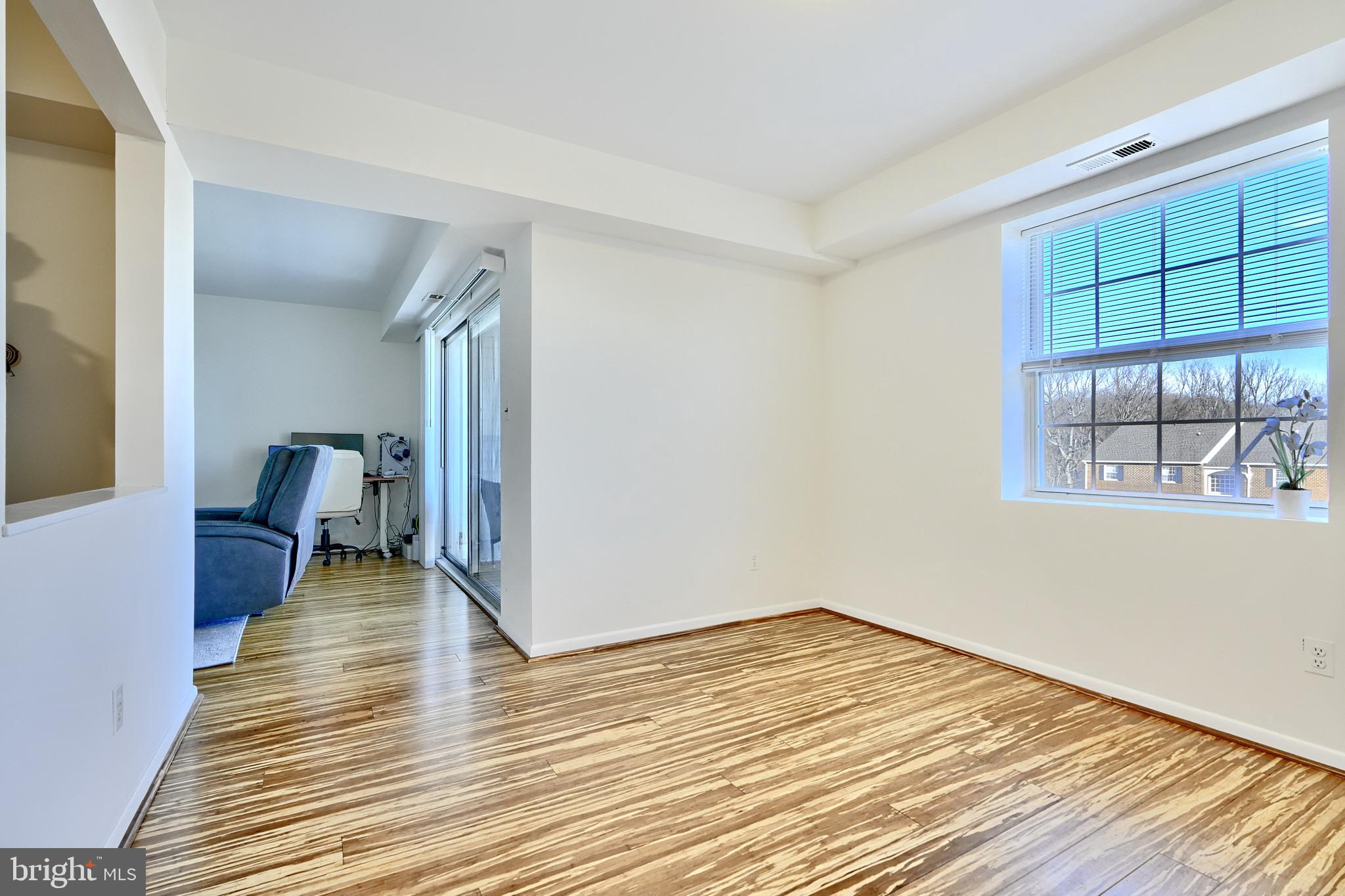 3 Belmullet Ct #302