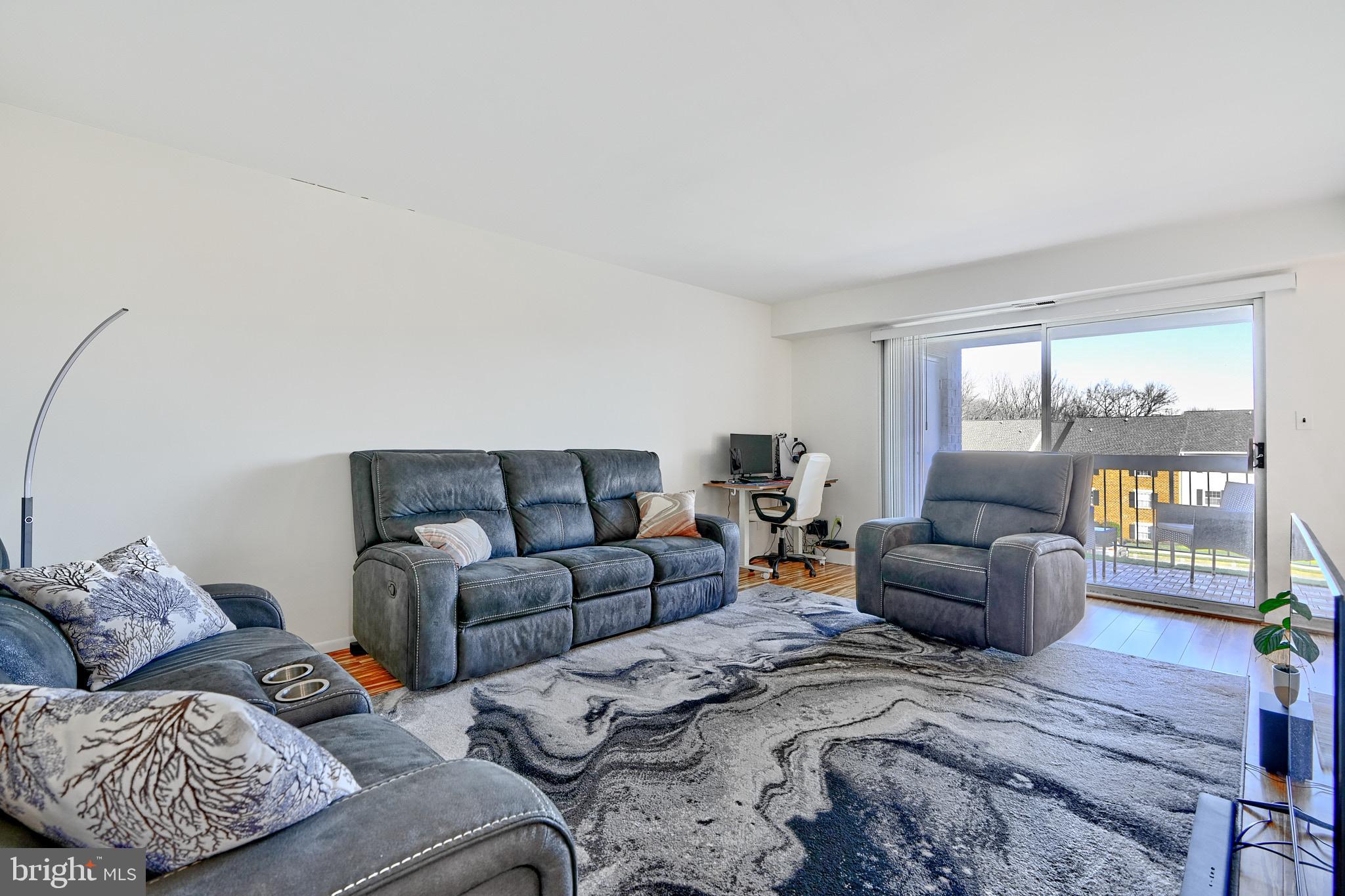 3 Belmullet Ct #302