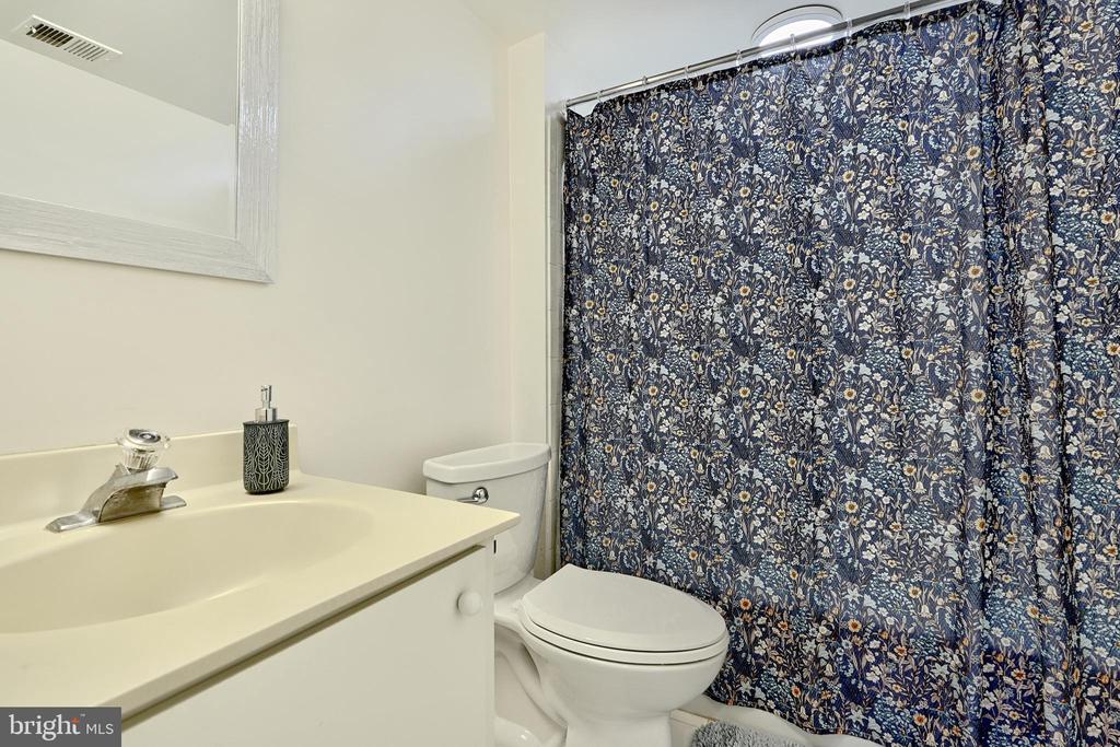 3 Belmullet Ct #302