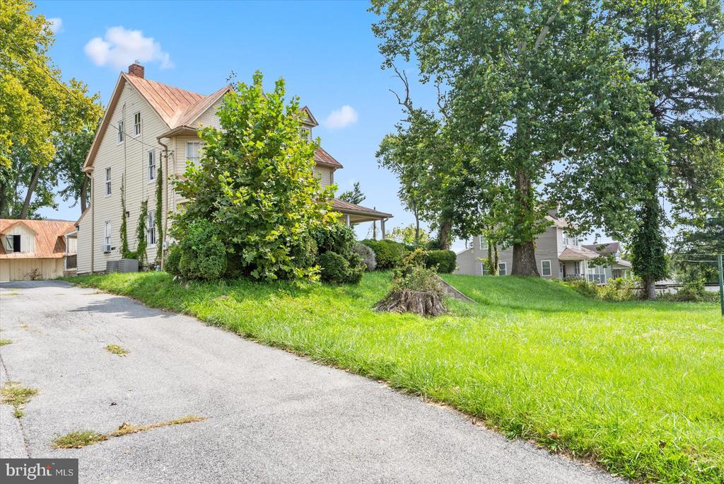 11123 Reisterstown Rd