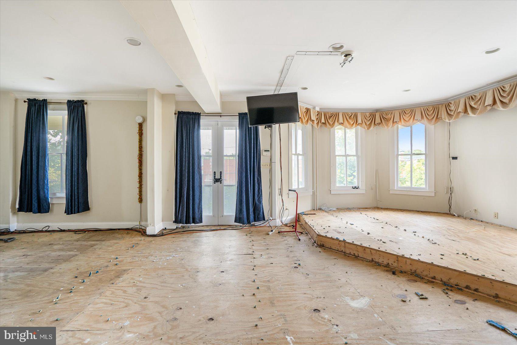 11123 Reisterstown Rd