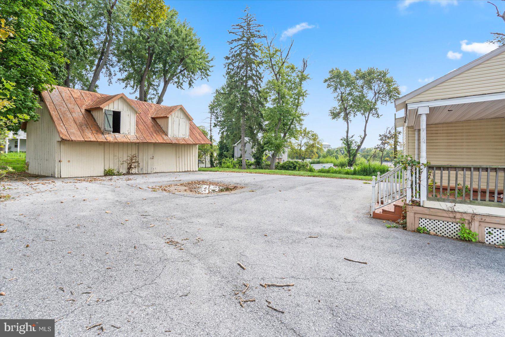 11123 Reisterstown Rd