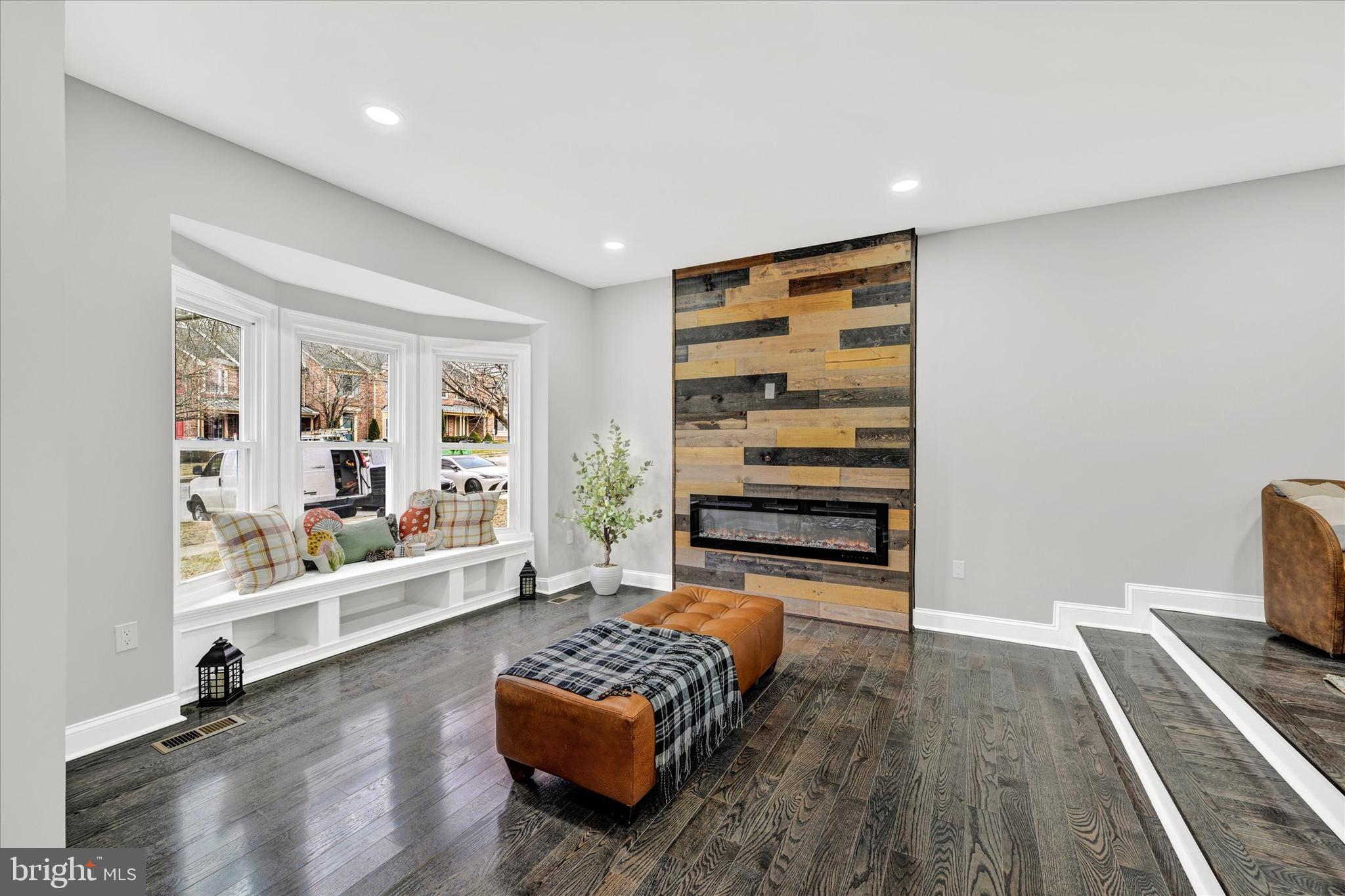 2738 Quarry Heights Way