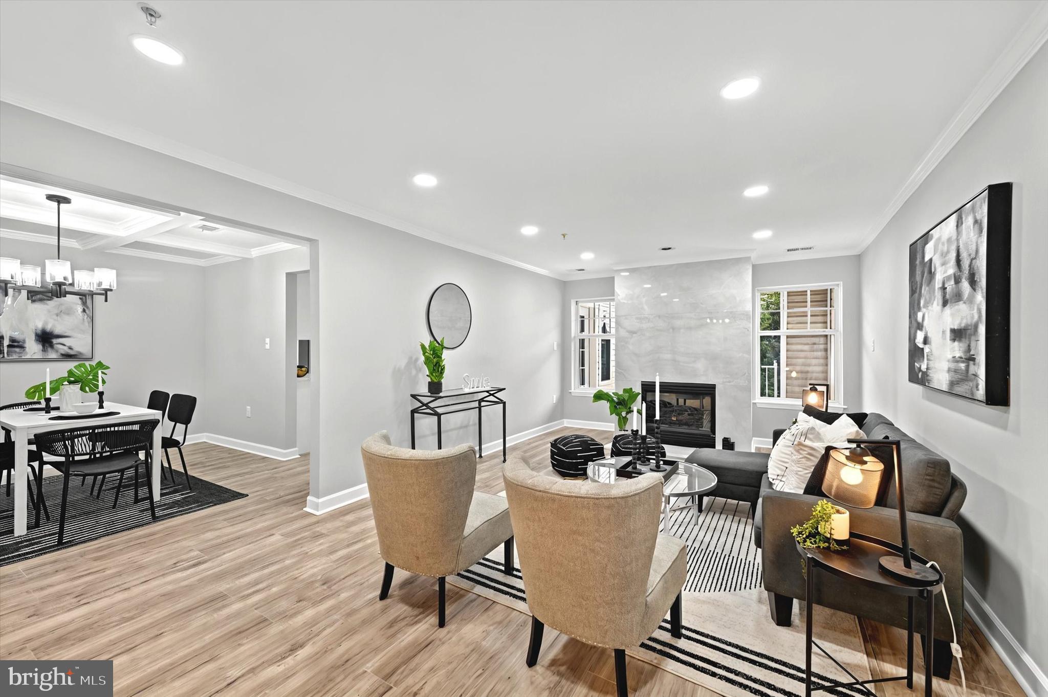 4550 Chaucer Way #301