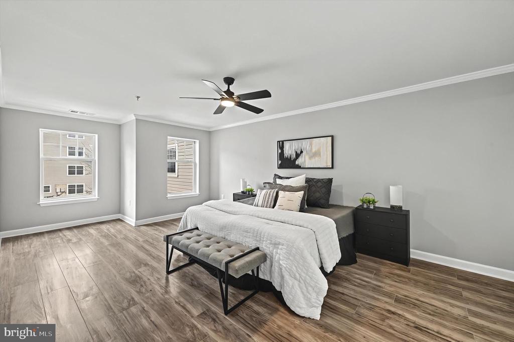 4550 Chaucer Way #301