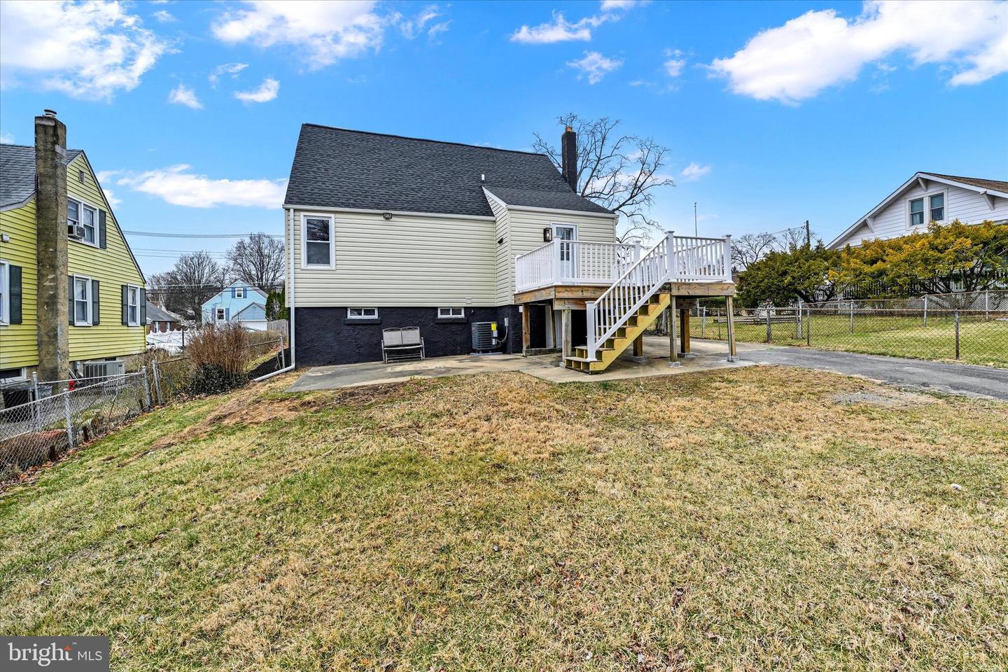 2926 Grendon Ln