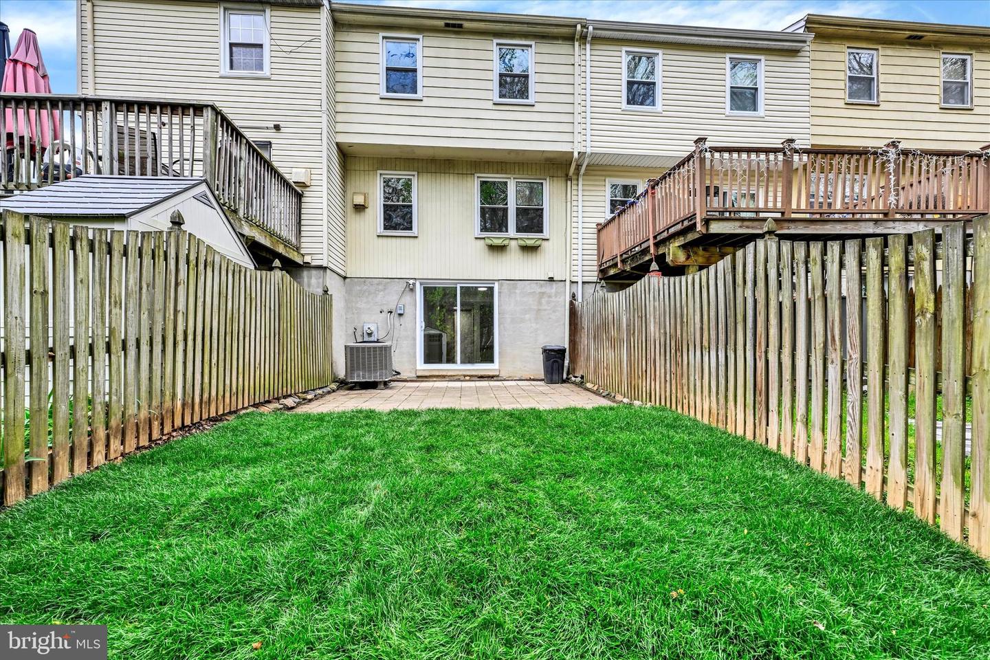 3447 Santee Rd