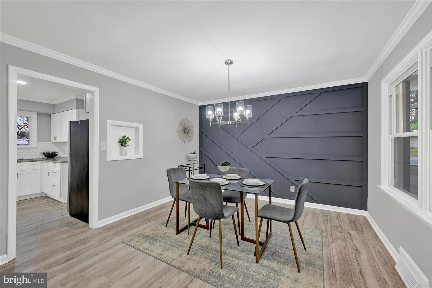 19 Sheraton Rd