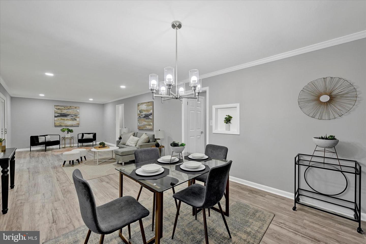 19 Sheraton Rd
