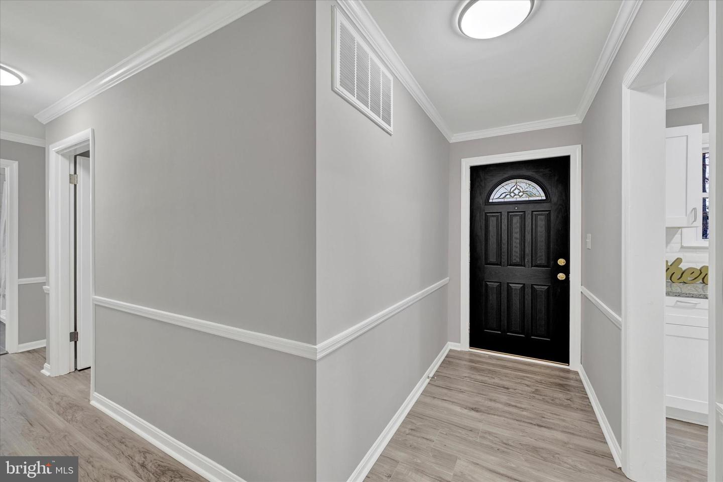 19 Sheraton Rd