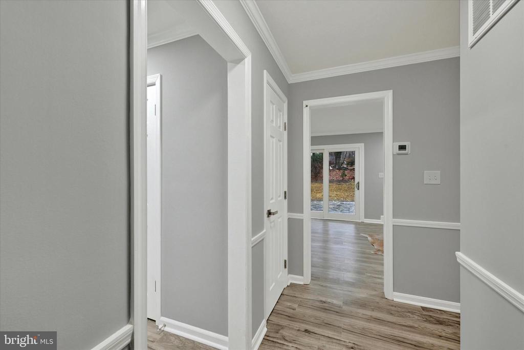 19 Sheraton Rd