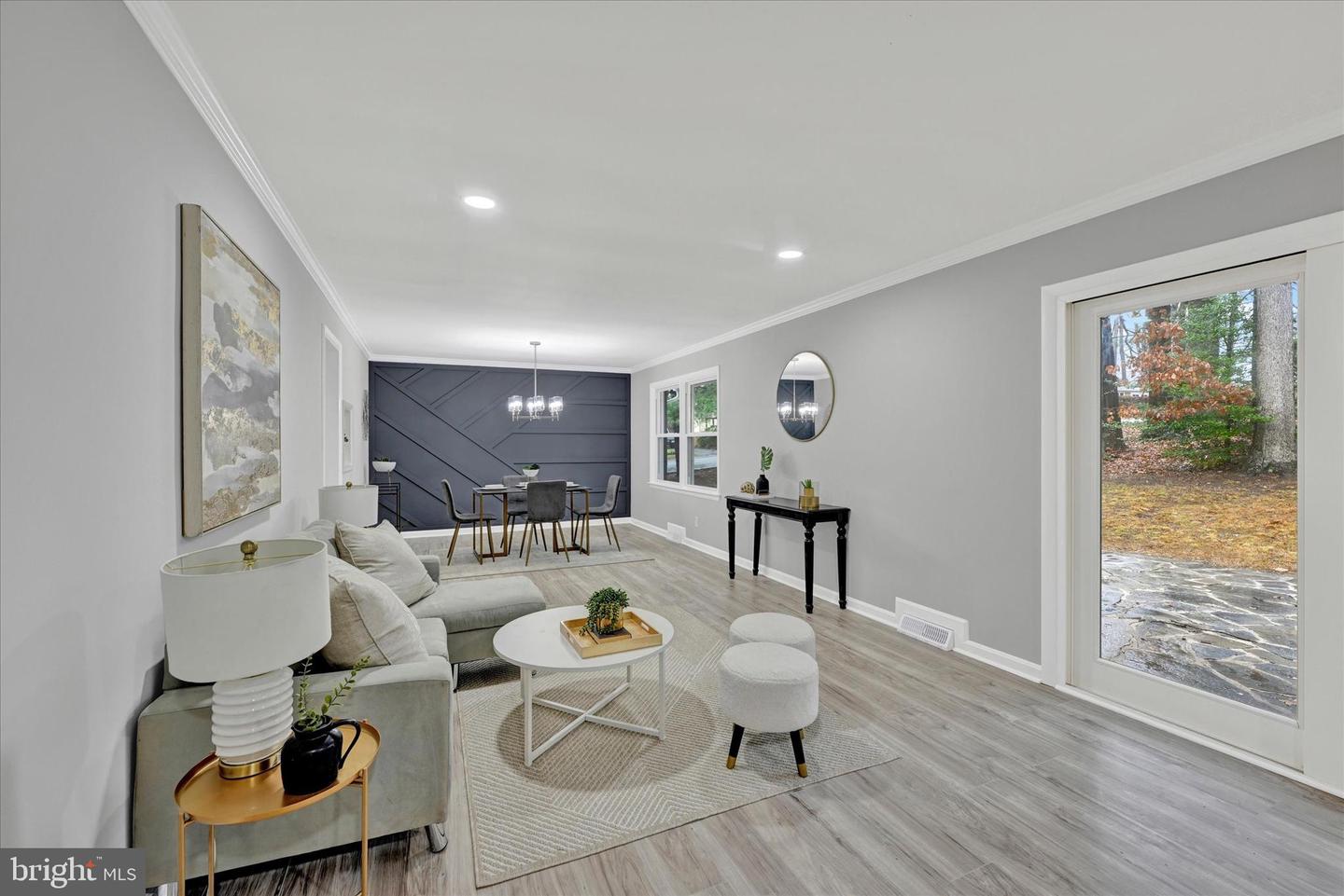 19 Sheraton Rd