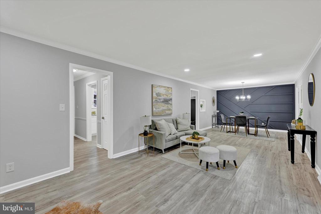 19 Sheraton Rd