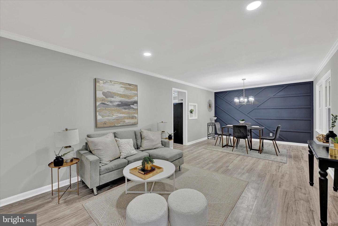 19 Sheraton Rd