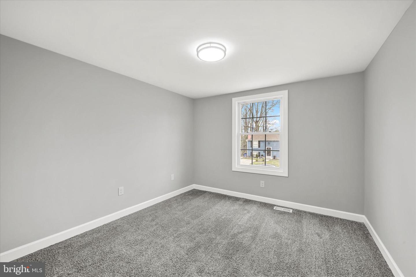 4348 Danlou Dr
