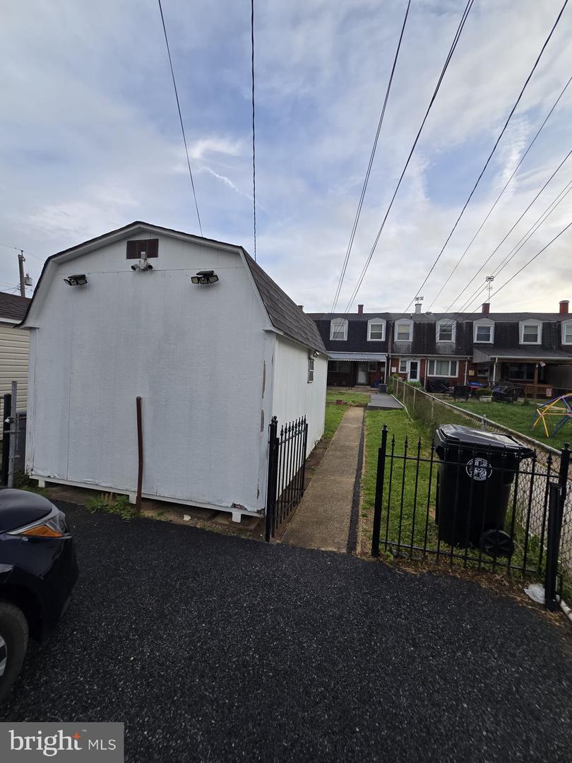 17 Haley Rd