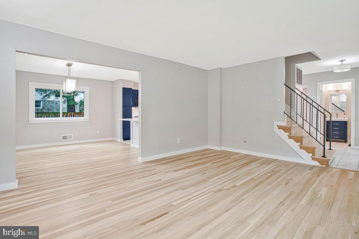 501 Deacon Brook Cir