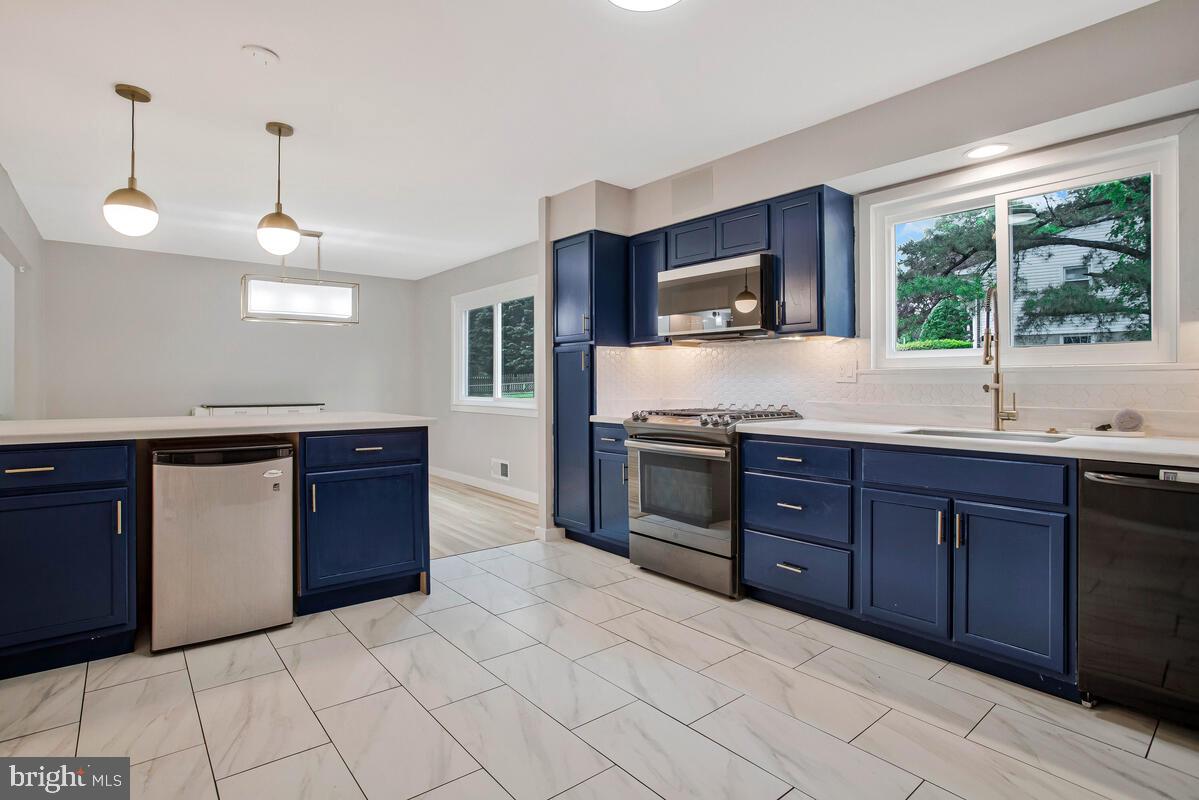 501 Deacon Brook Cir