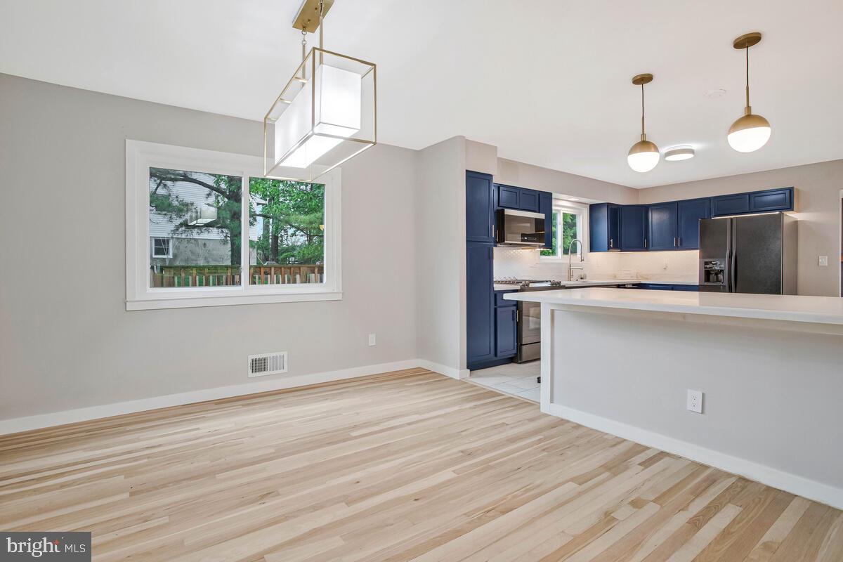 501 Deacon Brook Cir