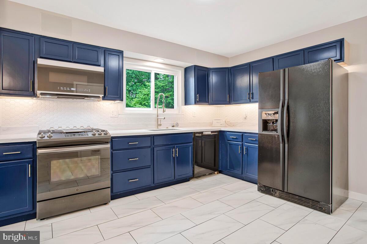 501 Deacon Brook Cir