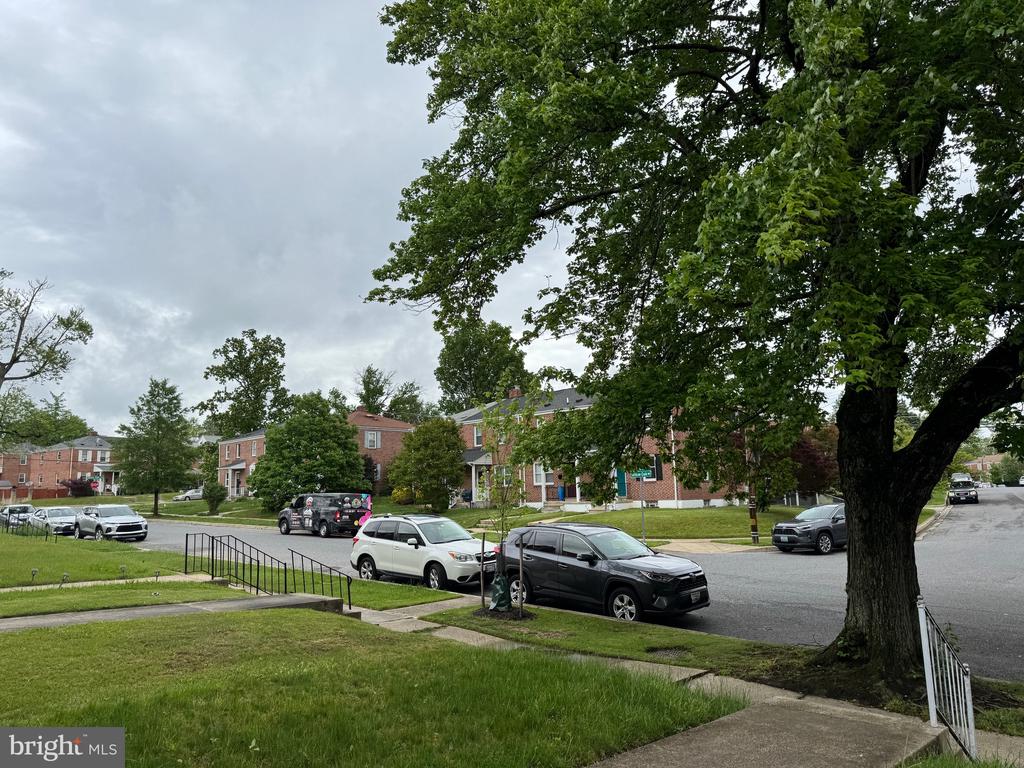 8542 Willow Oak Rd