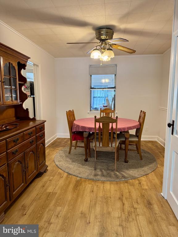 8542 Willow Oak Rd