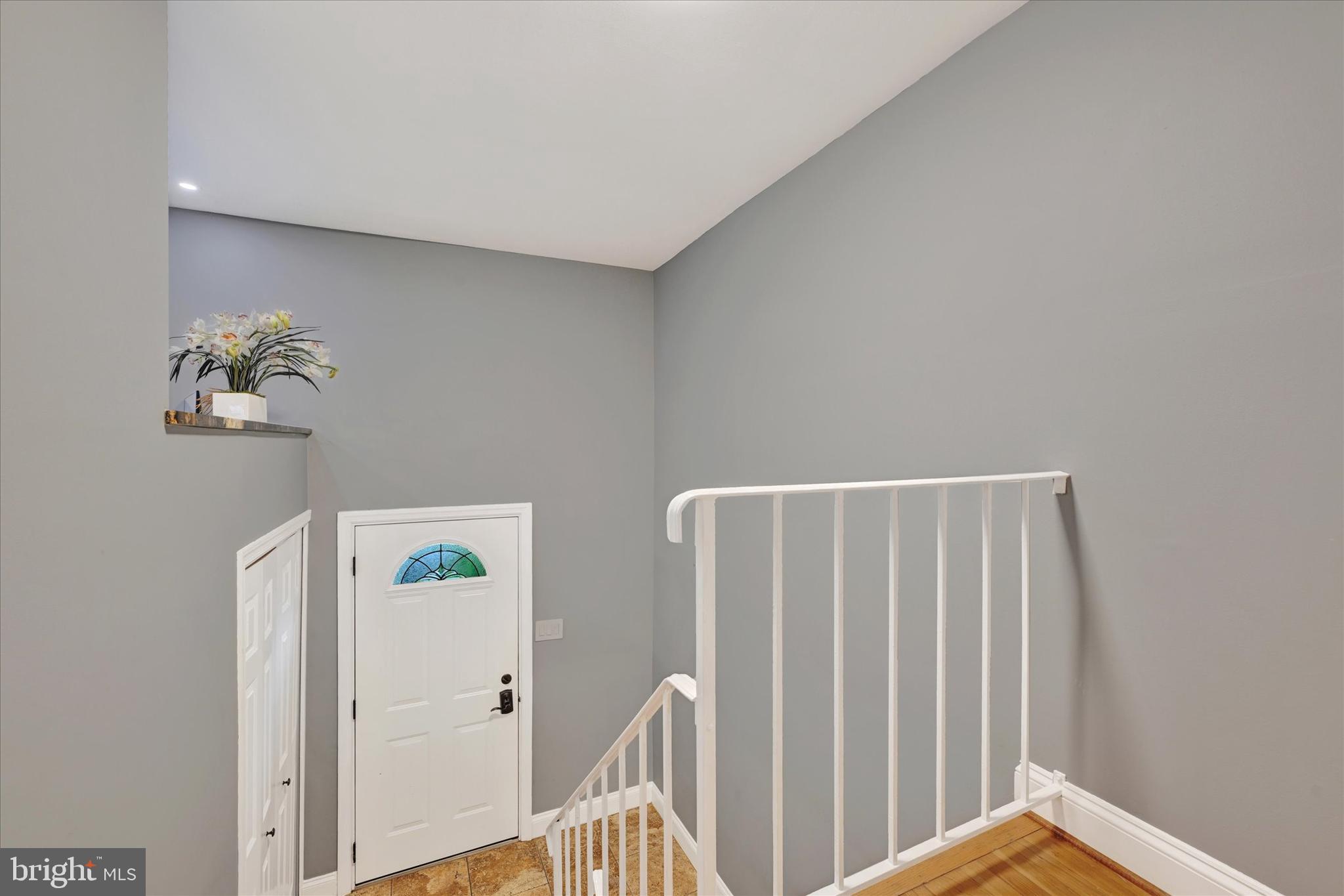 14 Wimbledon Ln