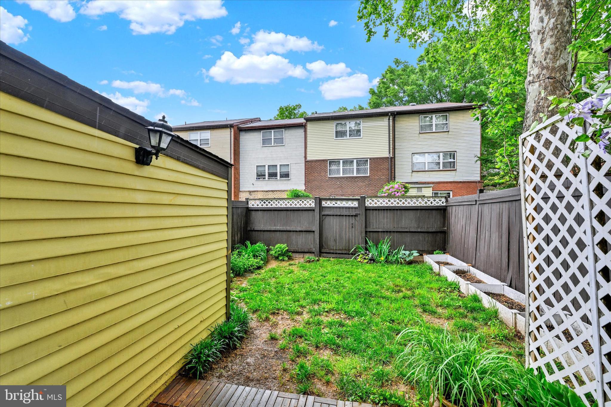 14 Wimbledon Ln