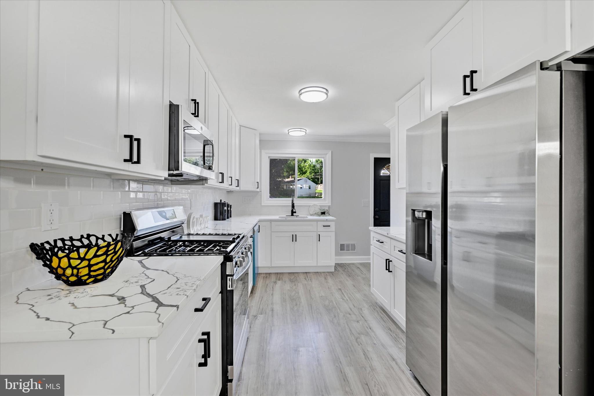 101 Chartley Dr