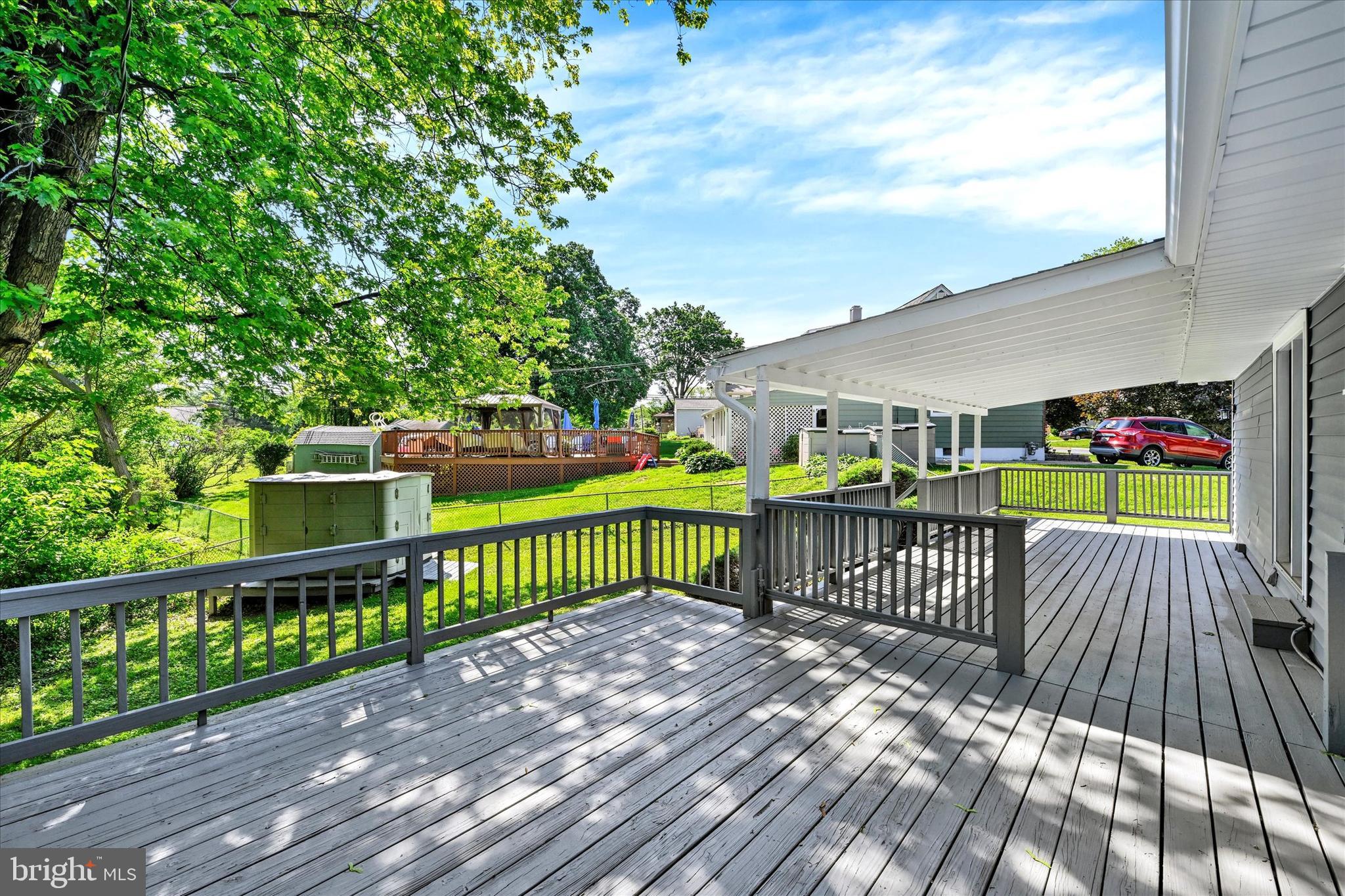 101 Chartley Dr
