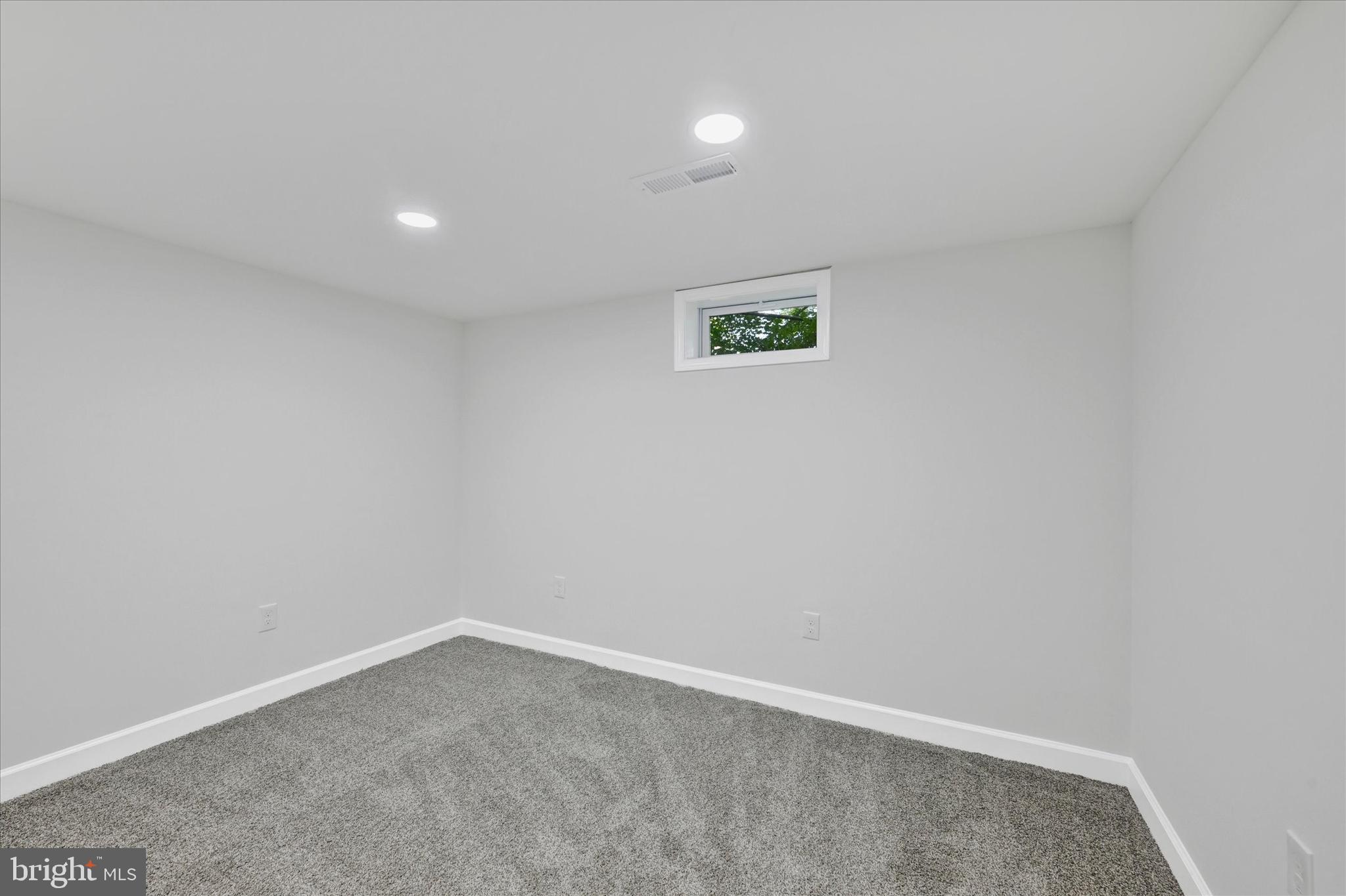 101 Chartley Dr