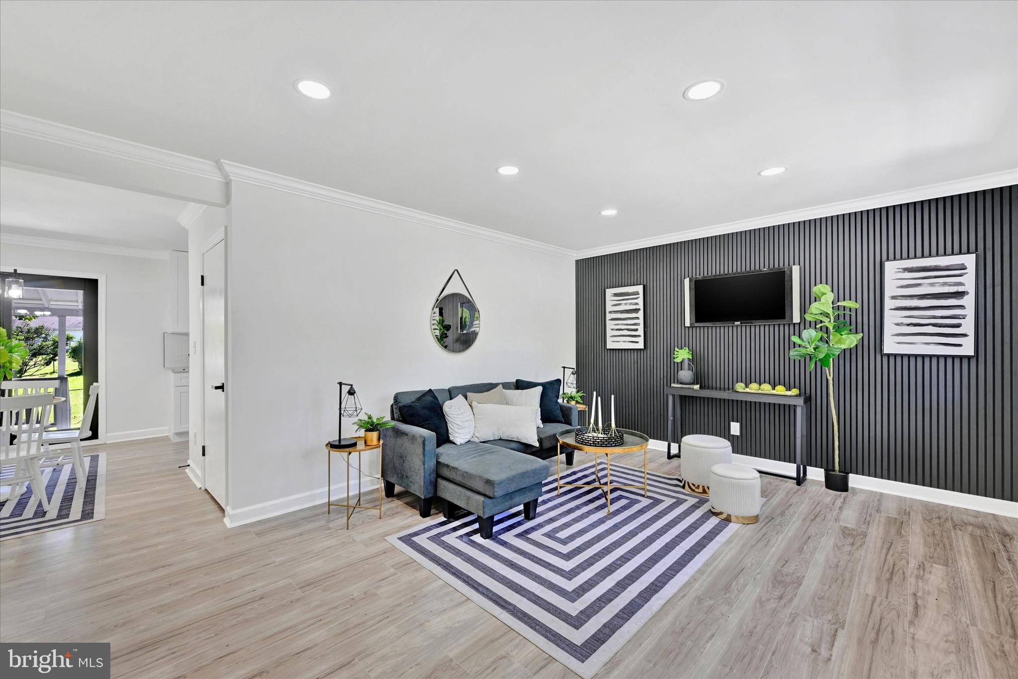 101 Chartley Dr