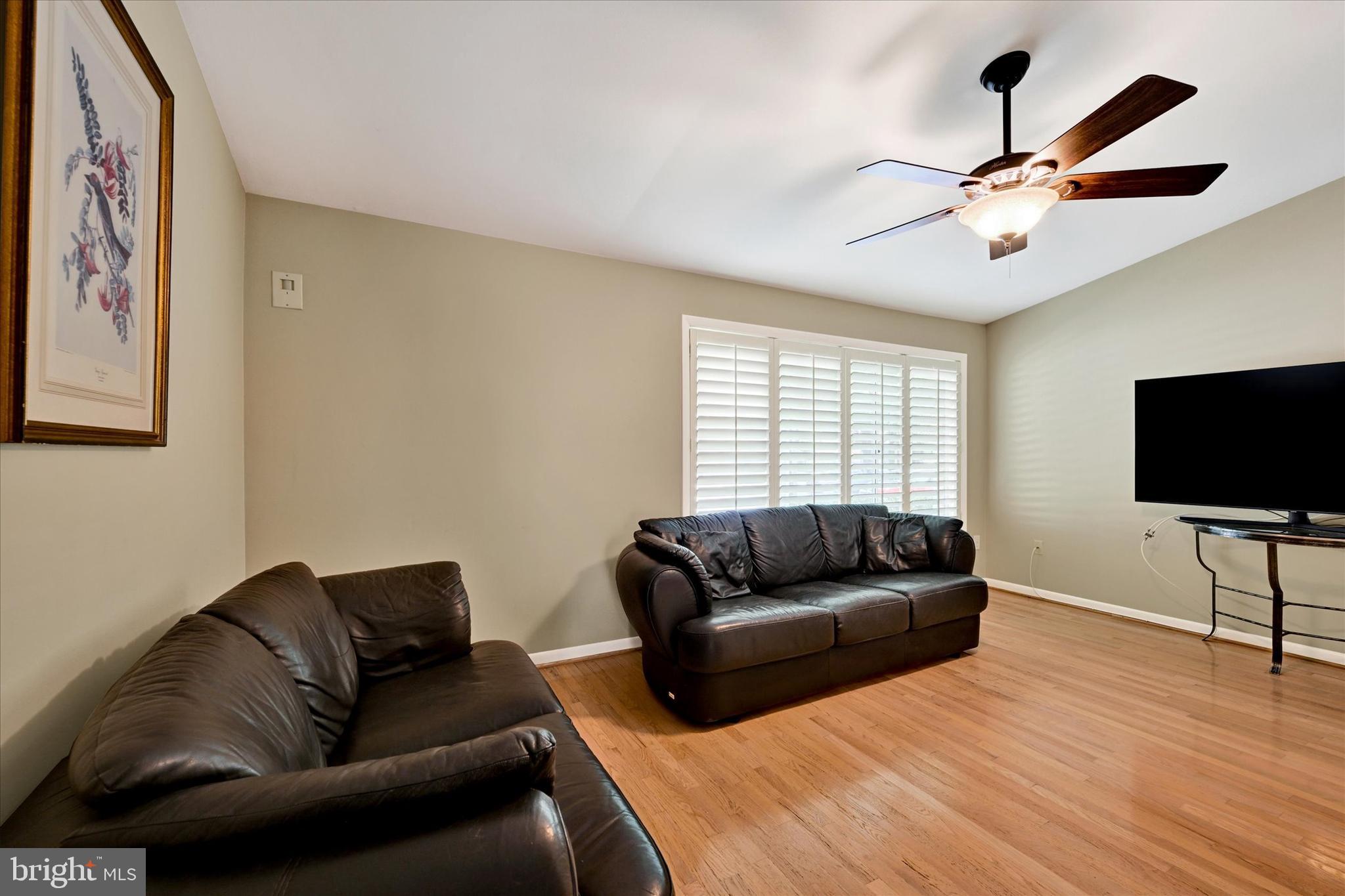 2 Lamplighter Ct #2