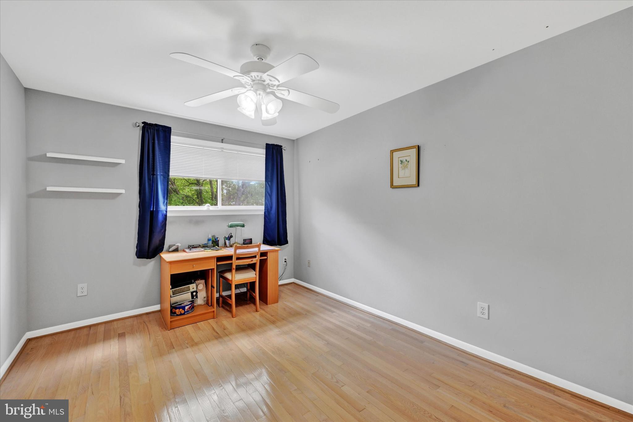 2 Lamplighter Ct #2