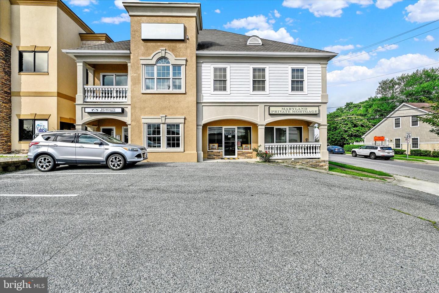 11240 Reisterstown Rd