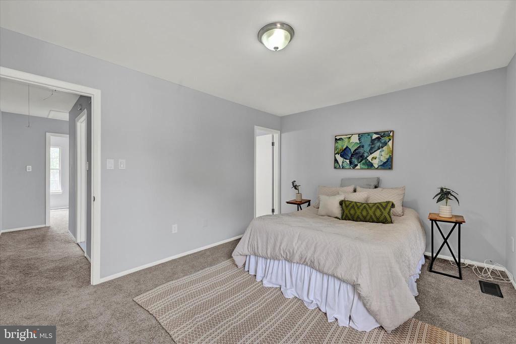 9 Wild Cherry Ct