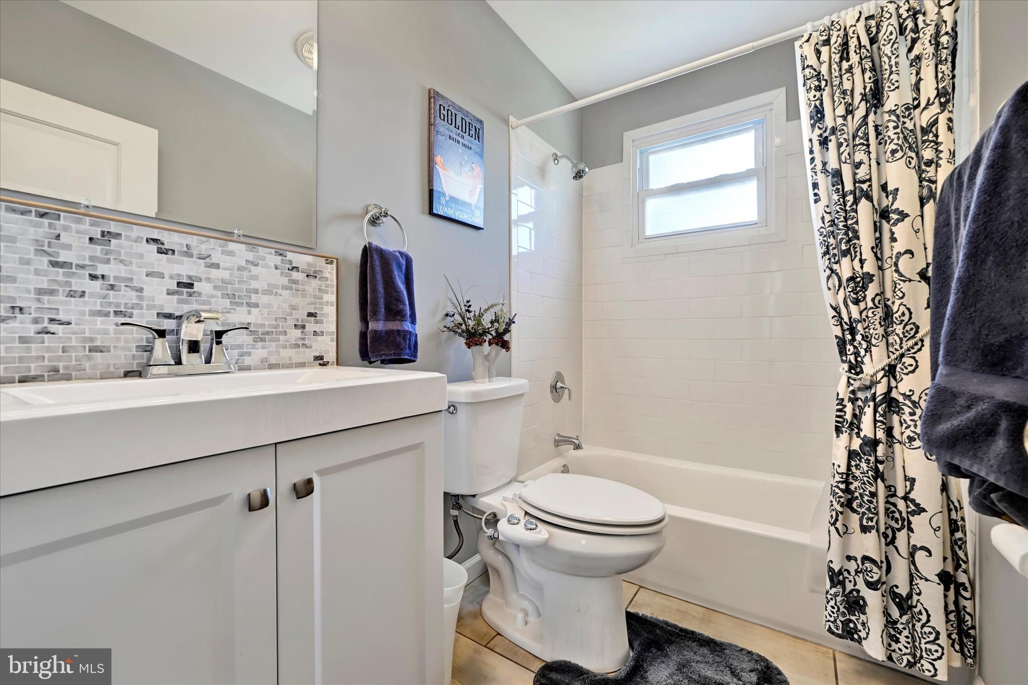 127 Ridgefield Rd