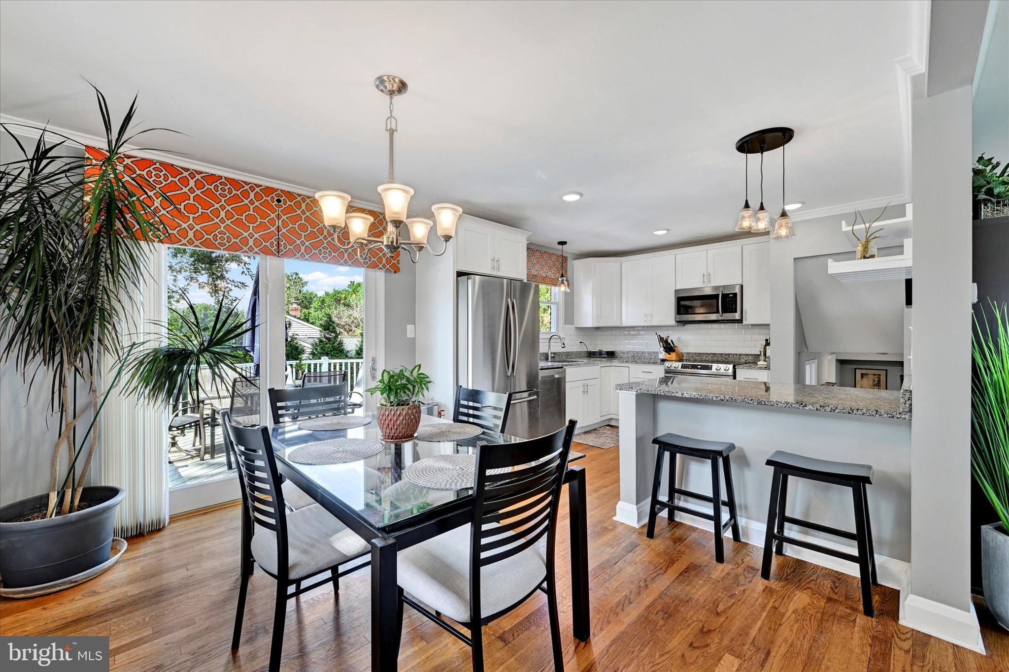 127 Ridgefield Rd