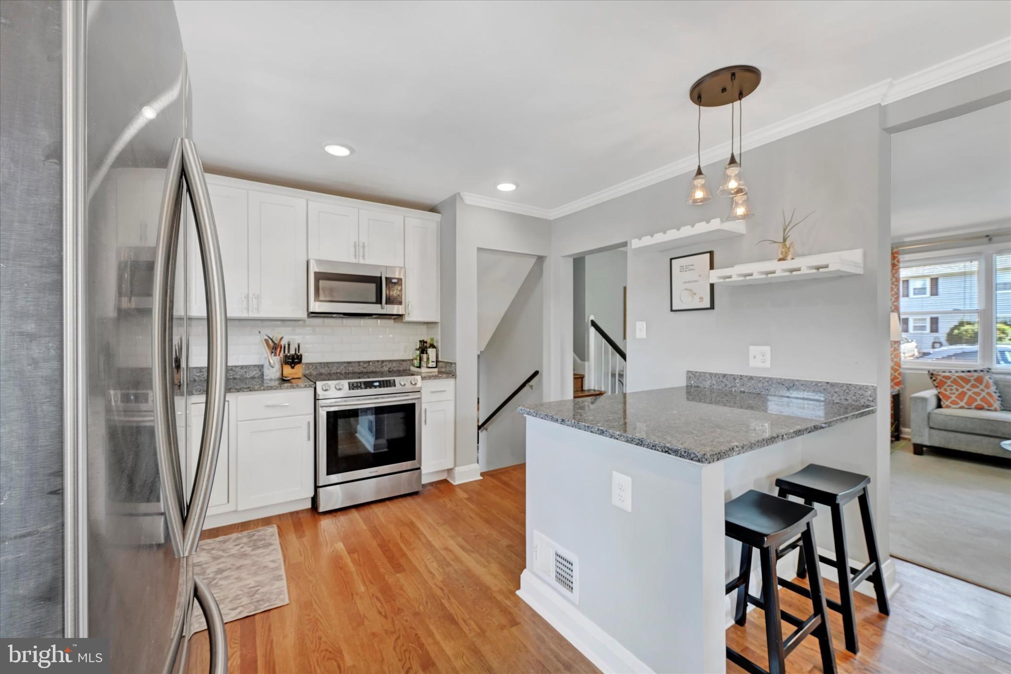 127 Ridgefield Rd