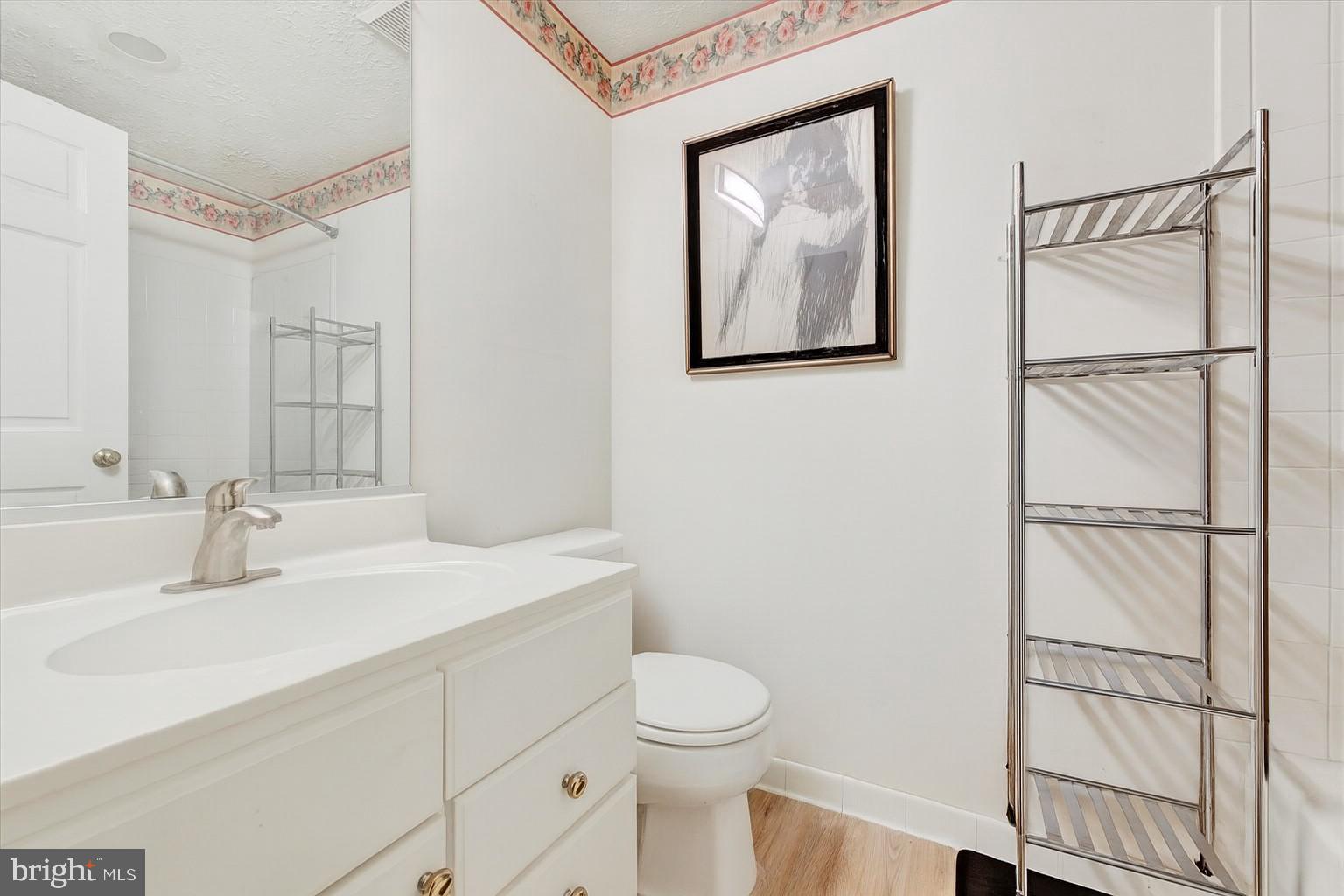 2825 KATEWOOD COURT 6-2825